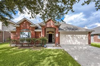 3012 Kings Isle Lane, Dickinson, TX 77539
