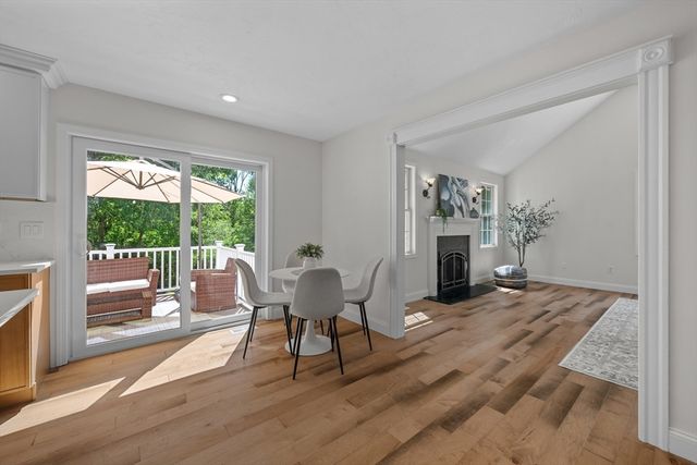 128 Memorial Dr, Shrewsbury, MA 01545