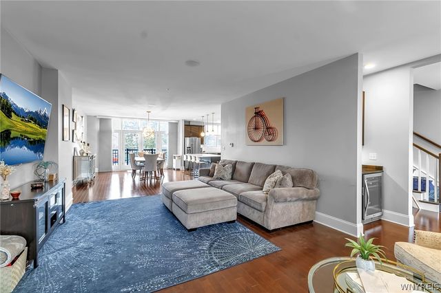 37 Ojibwa Circle, Buffalo, NY 14202