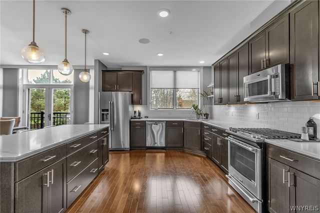 37 Ojibwa Circle, Buffalo, NY 14202