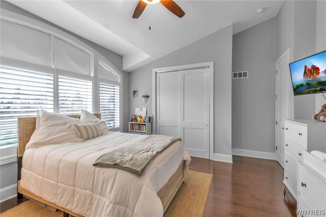 37 Ojibwa Circle, Buffalo, NY 14202