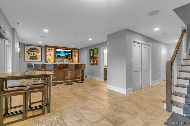 37 Ojibwa Circle, Buffalo, NY 14202