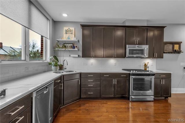 37 Ojibwa Circle, Buffalo, NY 14202