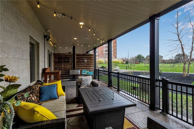 37 Ojibwa Circle, Buffalo, NY 14202