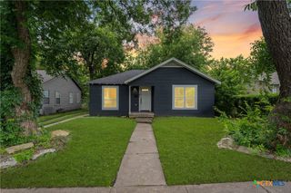 921 N 10th Street, Temple, TX 76501
