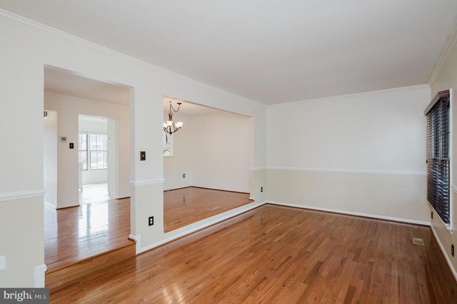 27 FARADAY DR, Lutherville Timonium, MD 21093