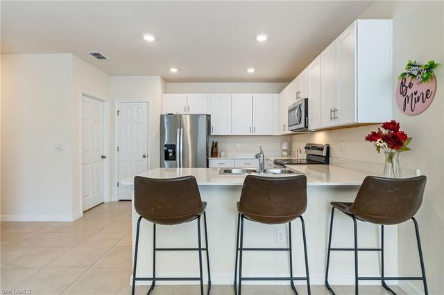 20587 Plumwood LOOP, North Fort Myers, FL 33917