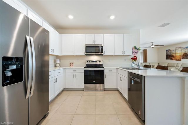 20587 Plumwood LOOP, North Fort Myers, FL 33917