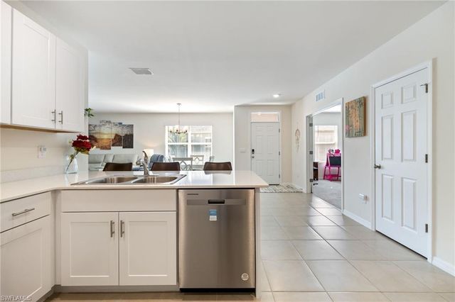 20587 Plumwood LOOP, North Fort Myers, FL 33917