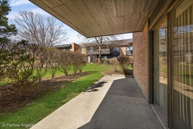 1265 N STERLING Avenue 115, Palatine, IL 60067