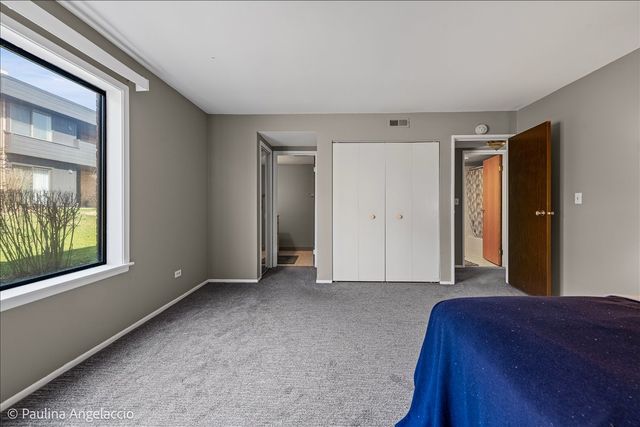 1265 N STERLING Avenue 115, Palatine, IL 60067