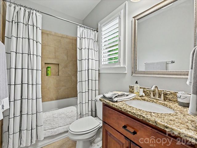124 Cottage Creek Court, York, SC 29745