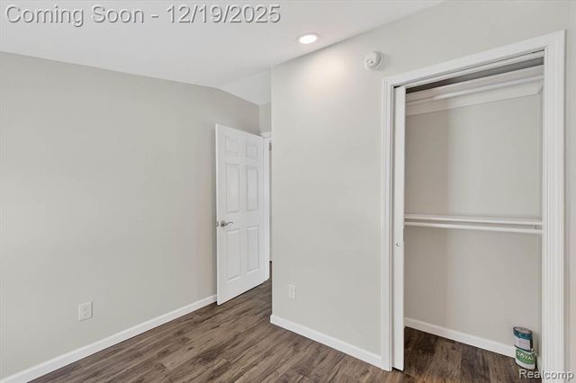 2754 Fishermans Drive, Highland, MI 48356