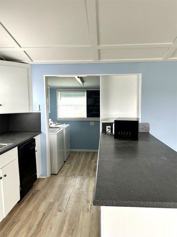 16717 Captain Hook, Jamaica Beach, TX 77554