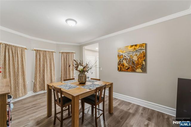 69 Oakland Terrace, Newark, NJ 07106