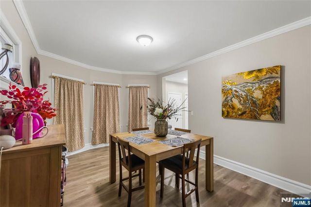 69 Oakland Terrace, Newark, NJ 07106