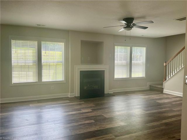 4981 Brian Center Lane, Winston-salem, NC 27106
