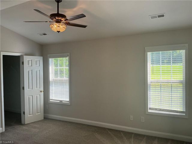 4981 Brian Center Lane, Winston-salem, NC 27106