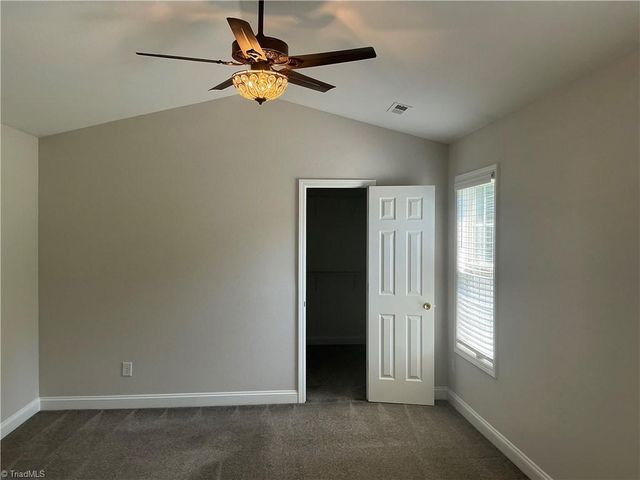 4981 Brian Center Lane, Winston-salem, NC 27106