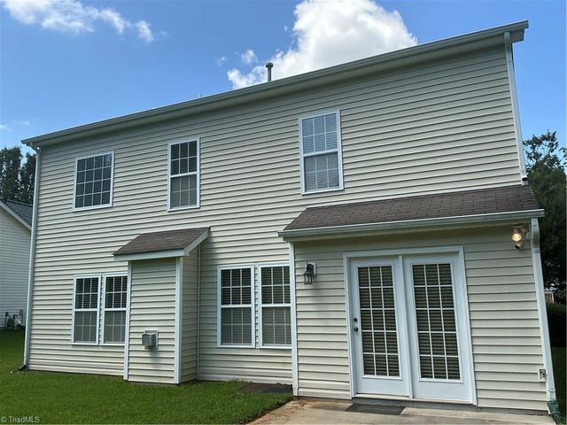 4981 Brian Center Lane, Winston-salem, NC 27106