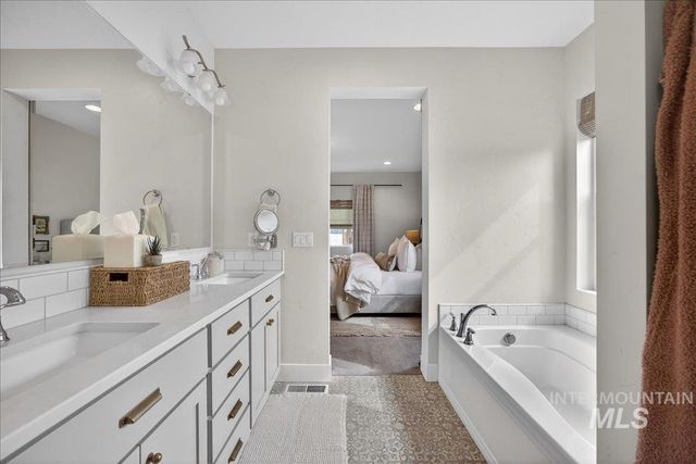 6018 W Milano Drive, Meridian, ID 83646