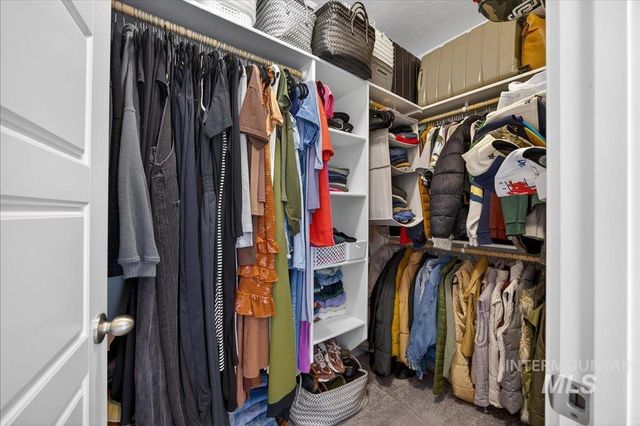 6018 W Milano Drive, Meridian, ID 83646