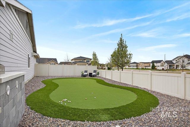 6018 W Milano Drive, Meridian, ID 83646