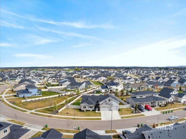 6018 W Milano Drive, Meridian, ID 83646