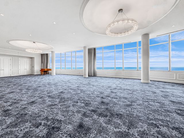 1040 N Lake Shore Drive 37A, Chicago, IL 60611