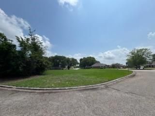 7288 Lakeshore Circle, Willis, TX 77318