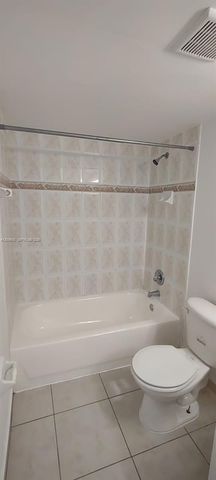 606 W 81st St 309, Hialeah, FL 33014