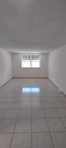 606 W 81st St 309, Hialeah, FL 33014