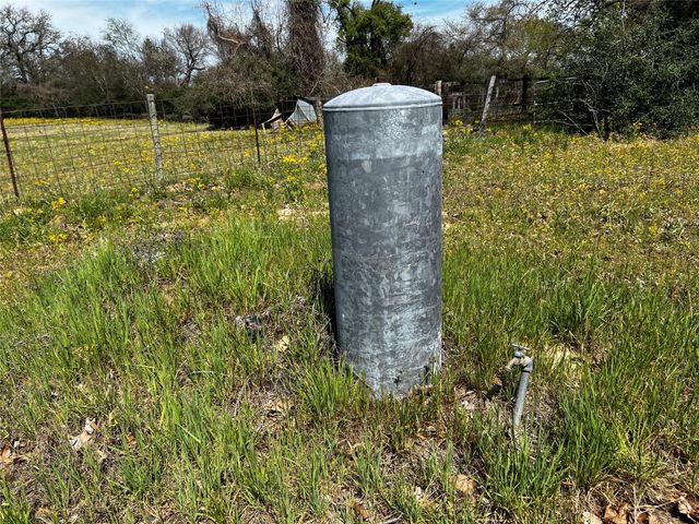 9877 County Road 112, Centerville, TX 75833