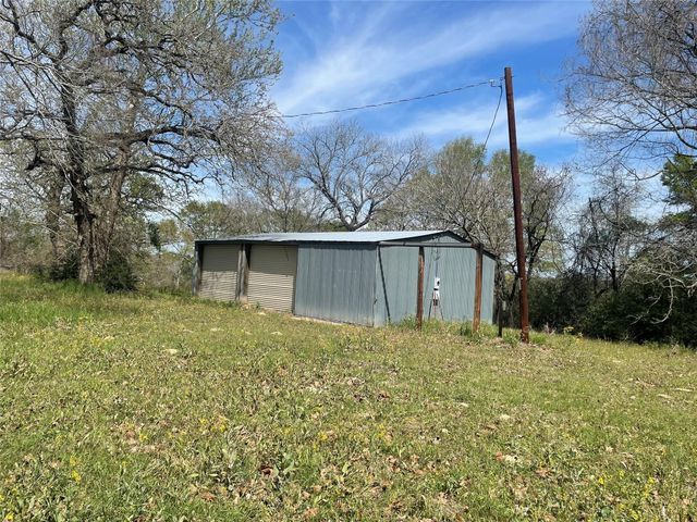 9877 County Road 112, Centerville, TX 75833