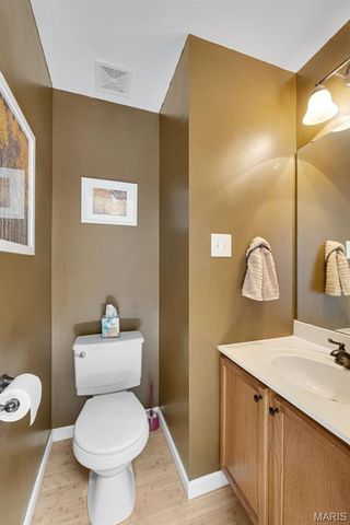 425 Summit Place Court, Fenton, MO 63026