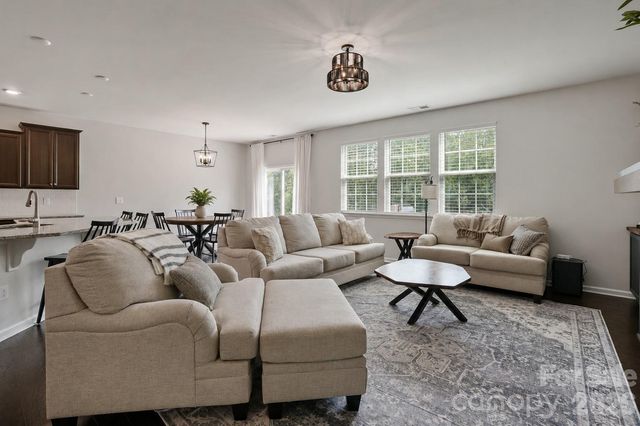 136 Haddonsfield Drive, Mooresville, NC 28115
