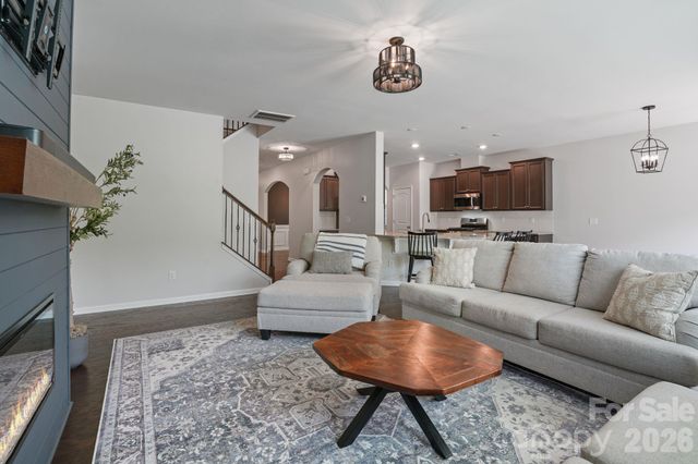 136 Haddonsfield Drive, Mooresville, NC 28115
