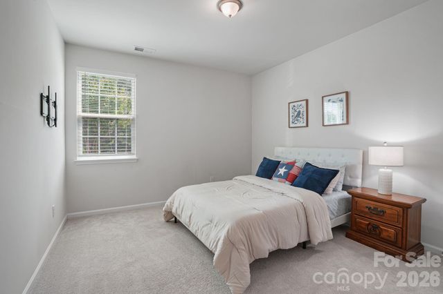 136 Haddonsfield Drive, Mooresville, NC 28115