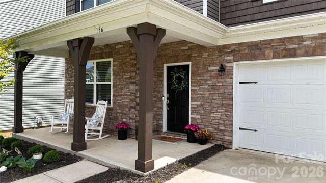 136 Haddonsfield Drive, Mooresville, NC 28115