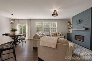 136 Haddonsfield Drive, Mooresville, NC 28115