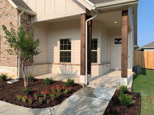 1008 Larch Lane, Denton, TX 76209