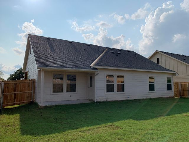 1008 Larch Lane, Denton, TX 76209