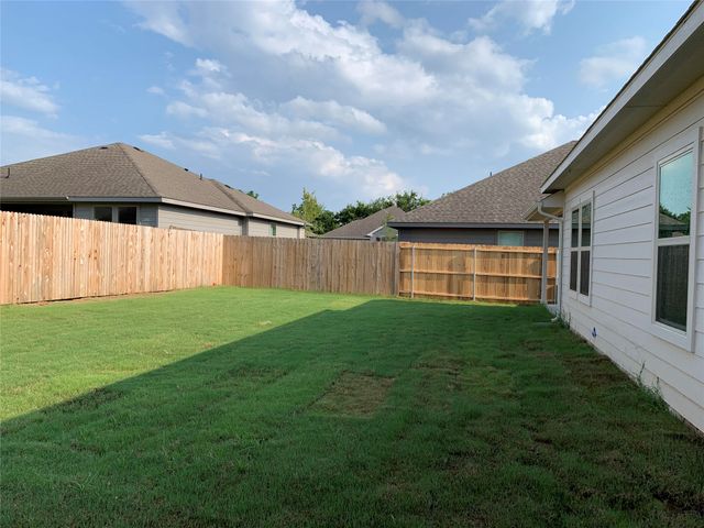 1008 Larch Lane, Denton, TX 76209