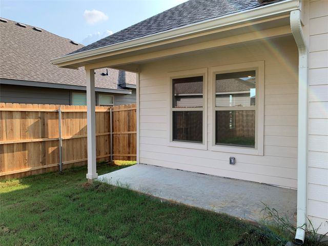 1008 Larch Lane, Denton, TX 76209