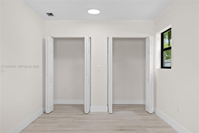 3850 NW 188th St, Miami Gardens, FL 33055