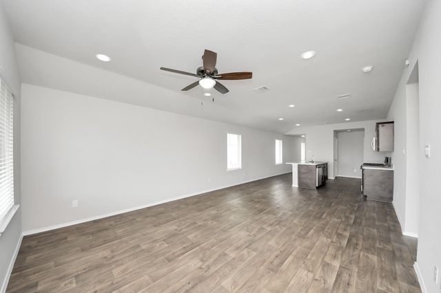 16916 Rich Pines Drive, Conroe, TX 77302
