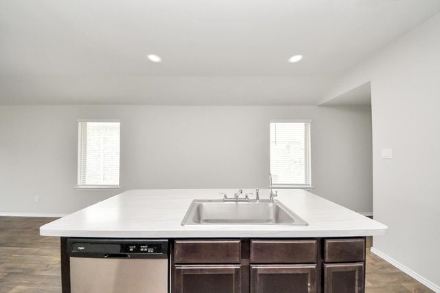 16916 Rich Pines Drive, Conroe, TX 77302