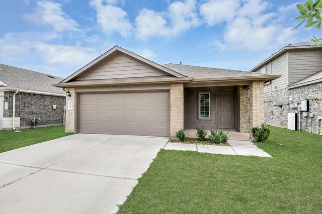 16916 Rich Pines Drive, Conroe, TX 77302