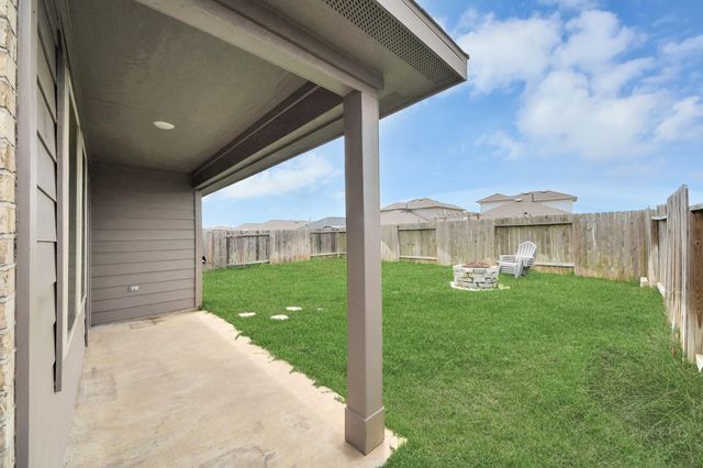 16916 Rich Pines Drive, Conroe, TX 77302