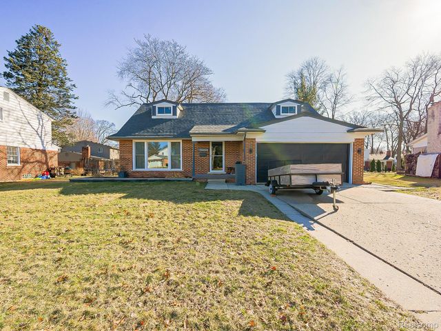 15958 Shadyside Drive, Livonia, MI 48154